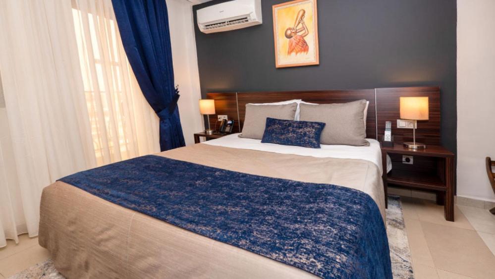 Souare Premium Hotel Conakry Ngoại thất bức ảnh