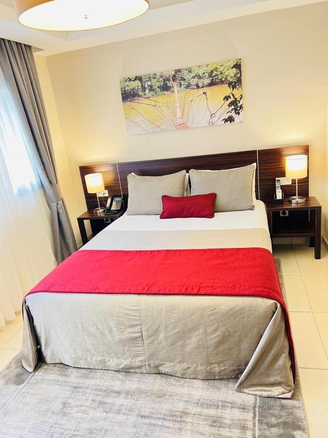 Souare Premium Hotel Conakry Ngoại thất bức ảnh
